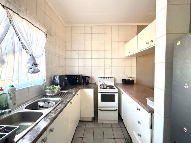 2 Bedroom Property for Sale in Langenhovenpark Free State